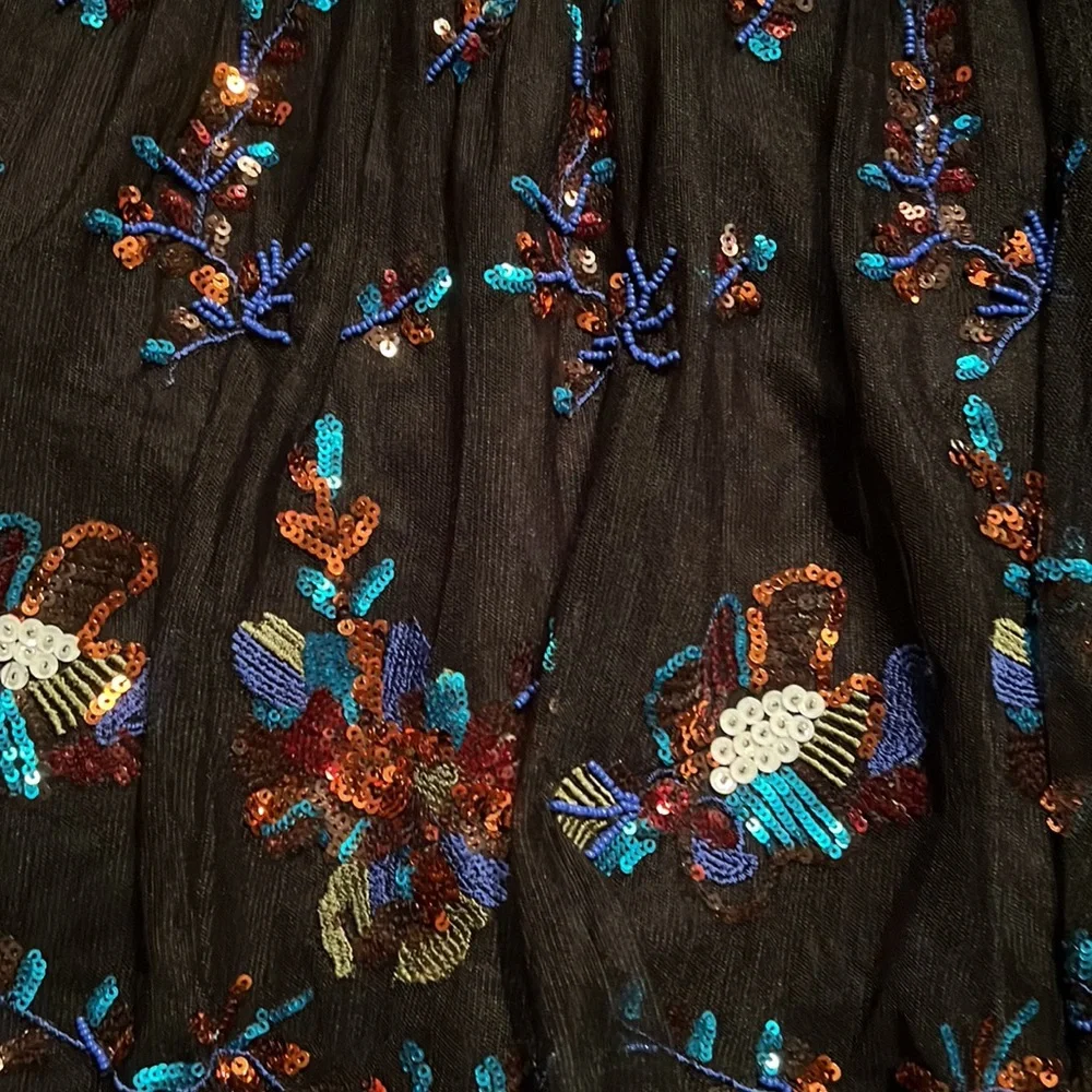 ✨Anthropologie sequined tulle mini skirt✨ - Picture 6 of 7